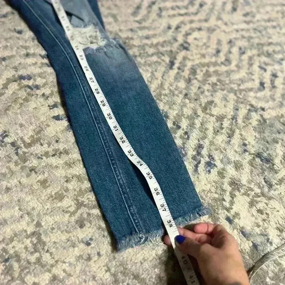 REVICE Uptown Road-trip Jeans Size 25 - Picture 9 of 10